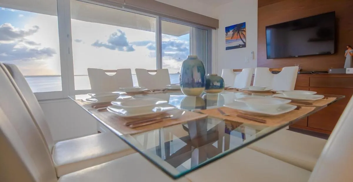 Ocean & Lagoon View Penthouse Cancún Mexiko